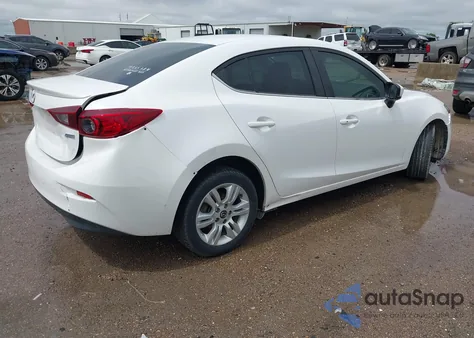 2018 Mazda Mazda3 Touring from USA, damaged, VIN 3MZBN1V30JM209575